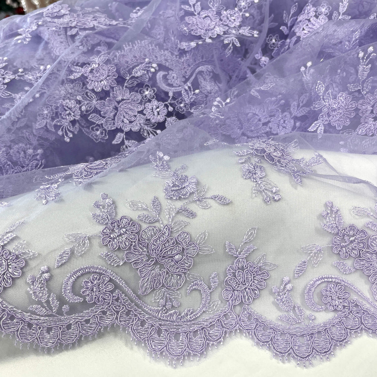 Corded Bridal Lace Fabric on Polyester Net Mesh