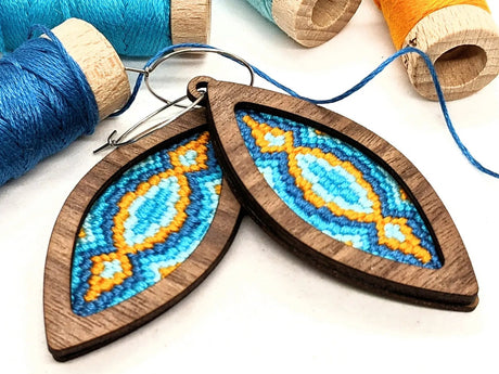 Bargello Embroidery Earring Kit Walnut