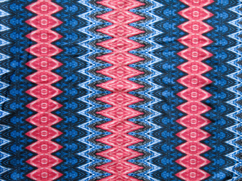 Swim Knit Coral and Navy Vertical Zig Zag 20" Remnant