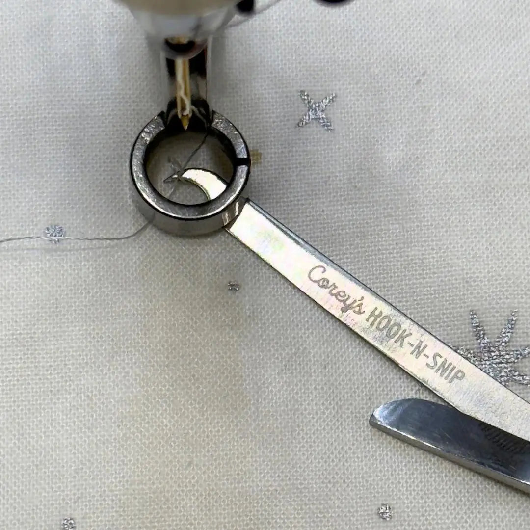 Hook-N-Snip & Tweezer Set