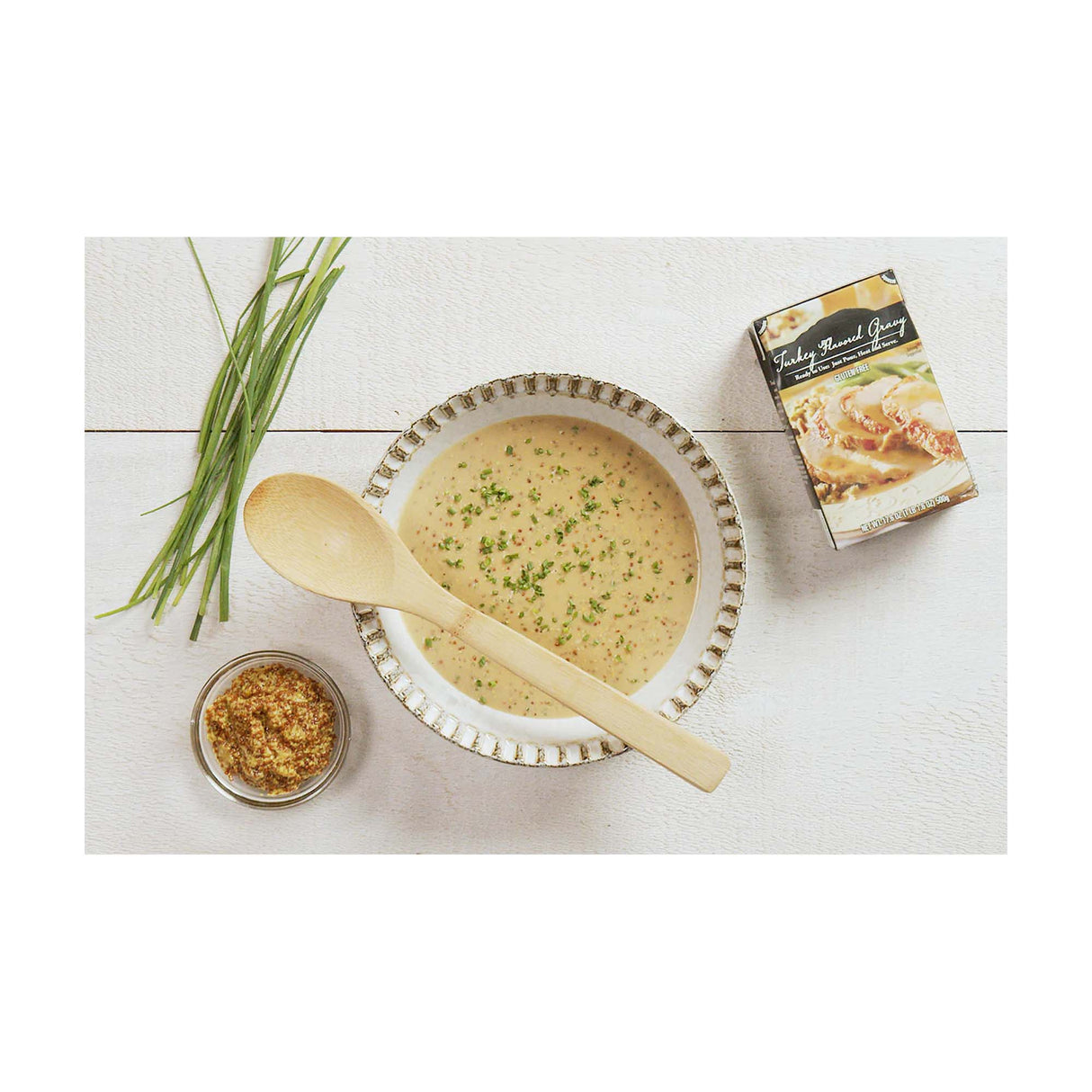Turkey Gravy – Ready-to-Use Savory Holiday Gravy with Classic Herb Flavor