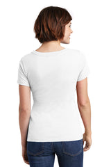 District® Women's Perfect Weight® Scoop Tee