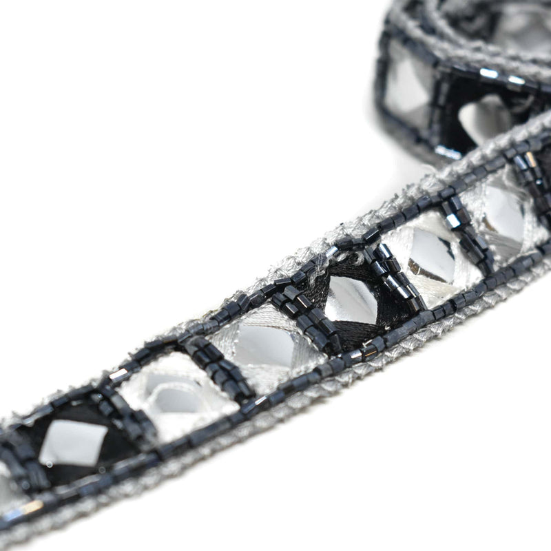 Beaded Diamond Mirror Trim