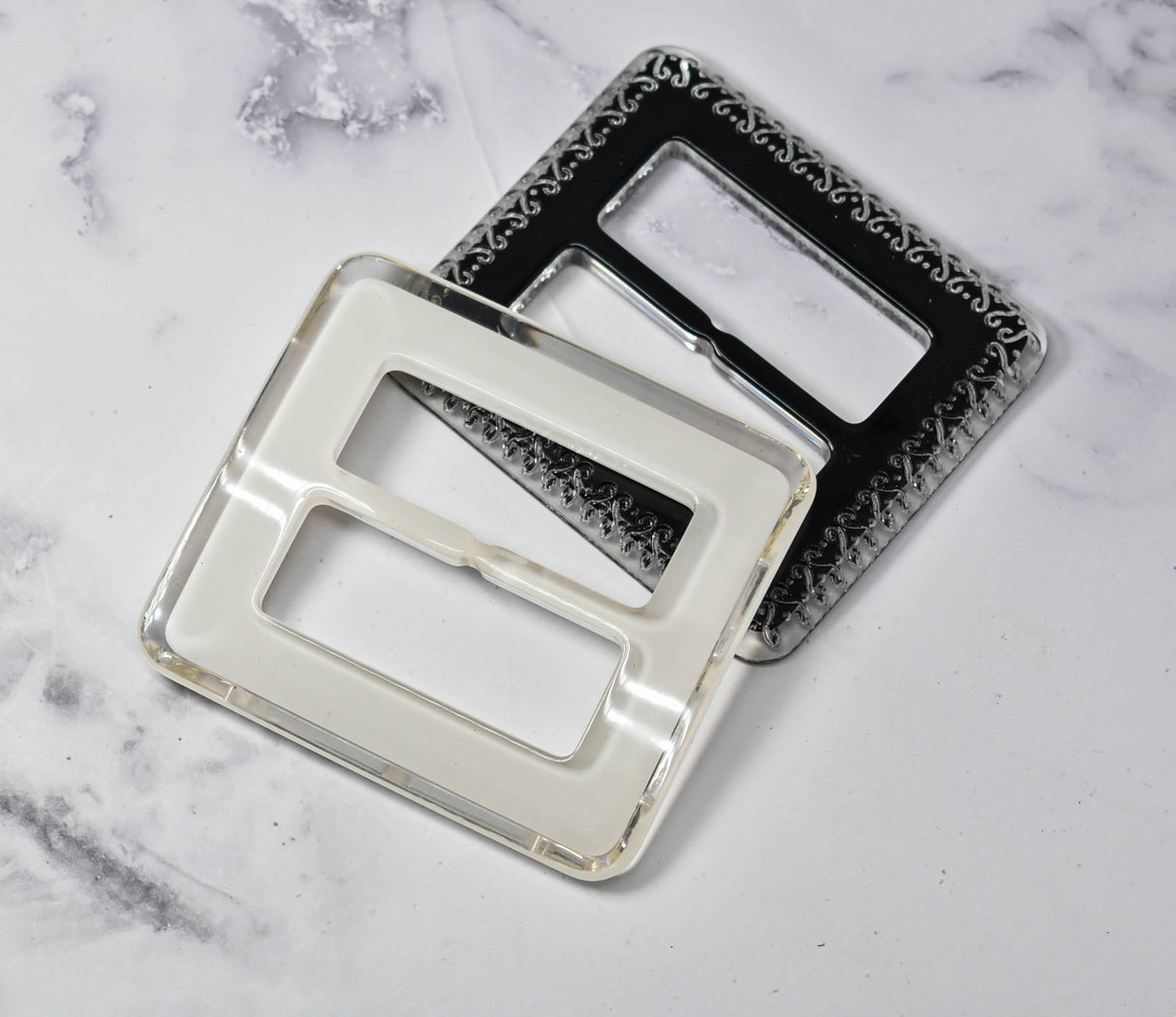 Plastic Buckle Classy 3.25 x 3.50