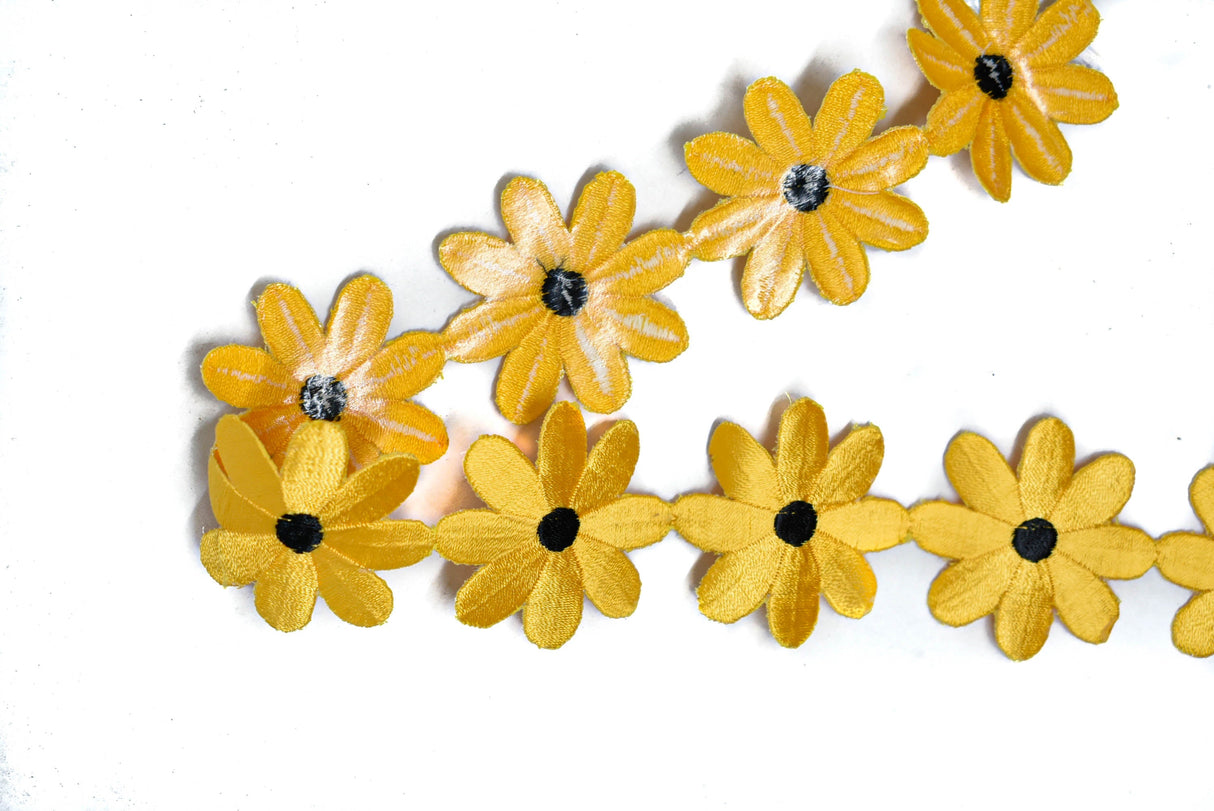 Embroidered Daisy Flower Iron-On Trim Yellow 2"