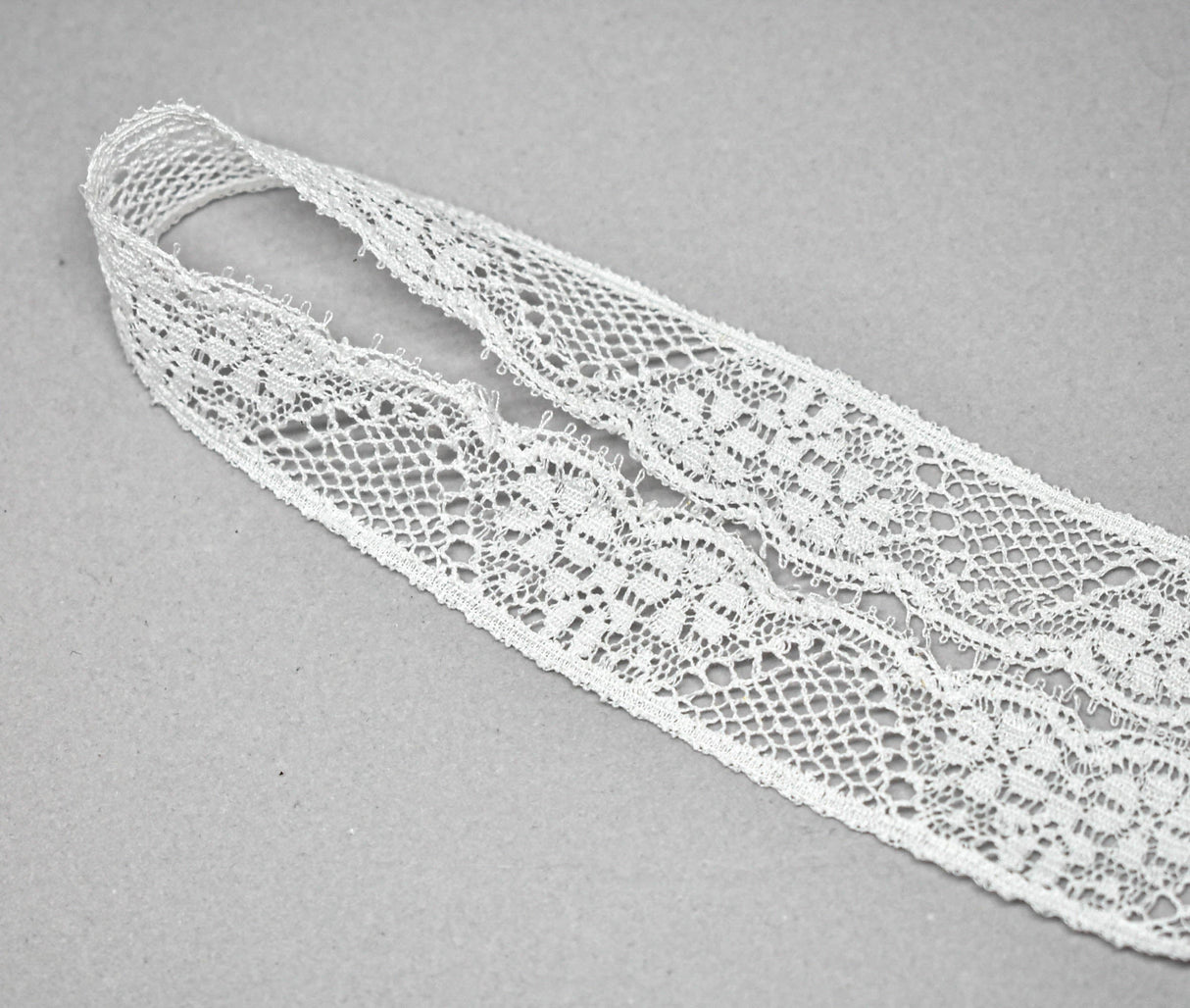 Floral Lace Trim White 1 Inch