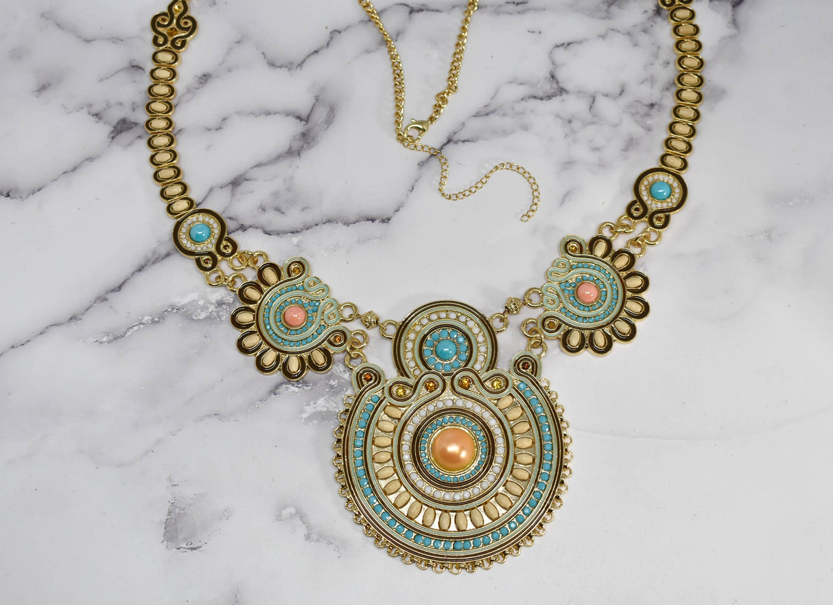 Beaded Necklace with Pearls Gold Teal