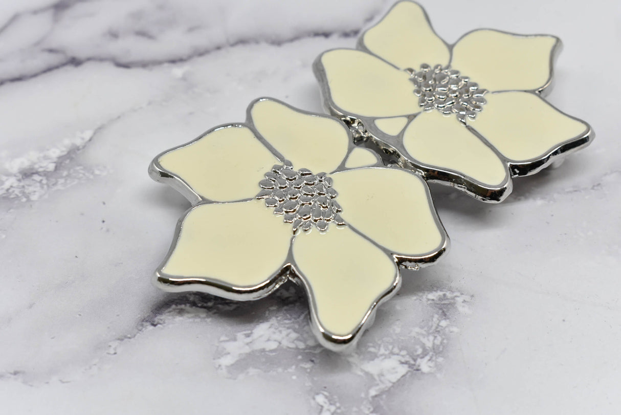 Flower Metal Buckle Connector