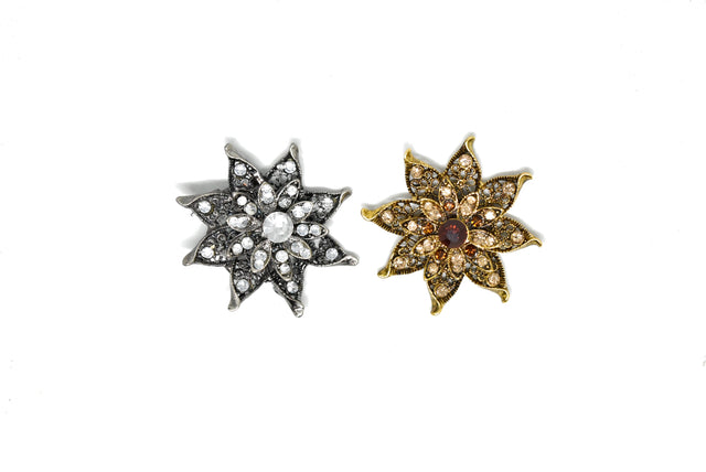 Rhinestone Floral Star Piece 2.5"