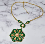 Flower Necklace Green Pearls