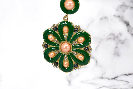 Flower Necklace Green Pearls