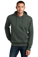 Sudadera con capucha de forro polar District® Perfect Weight®