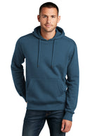 Sudadera con capucha de forro polar District® Perfect Weight®
