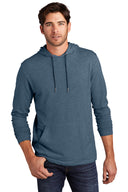 Sudadera con capucha Featherweight French Terry ™ de District ®