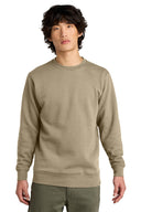 District V.I.T.Fleece Crew