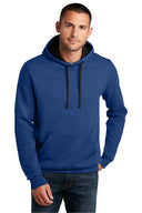 Sudadera con capucha District® The Concert Fleece®