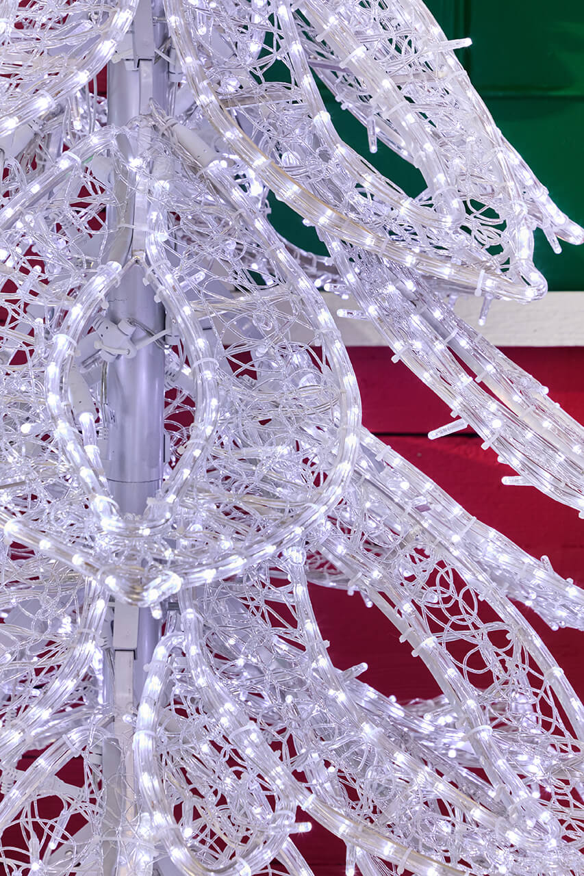 7.5' LED Christmas Tree - Warm/Cool White