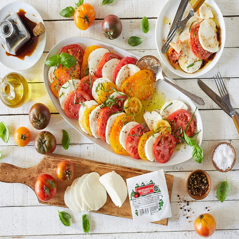 All Natural Fresh Mozzarella Cheese Creamy Milk Soft Italian Style Cheese