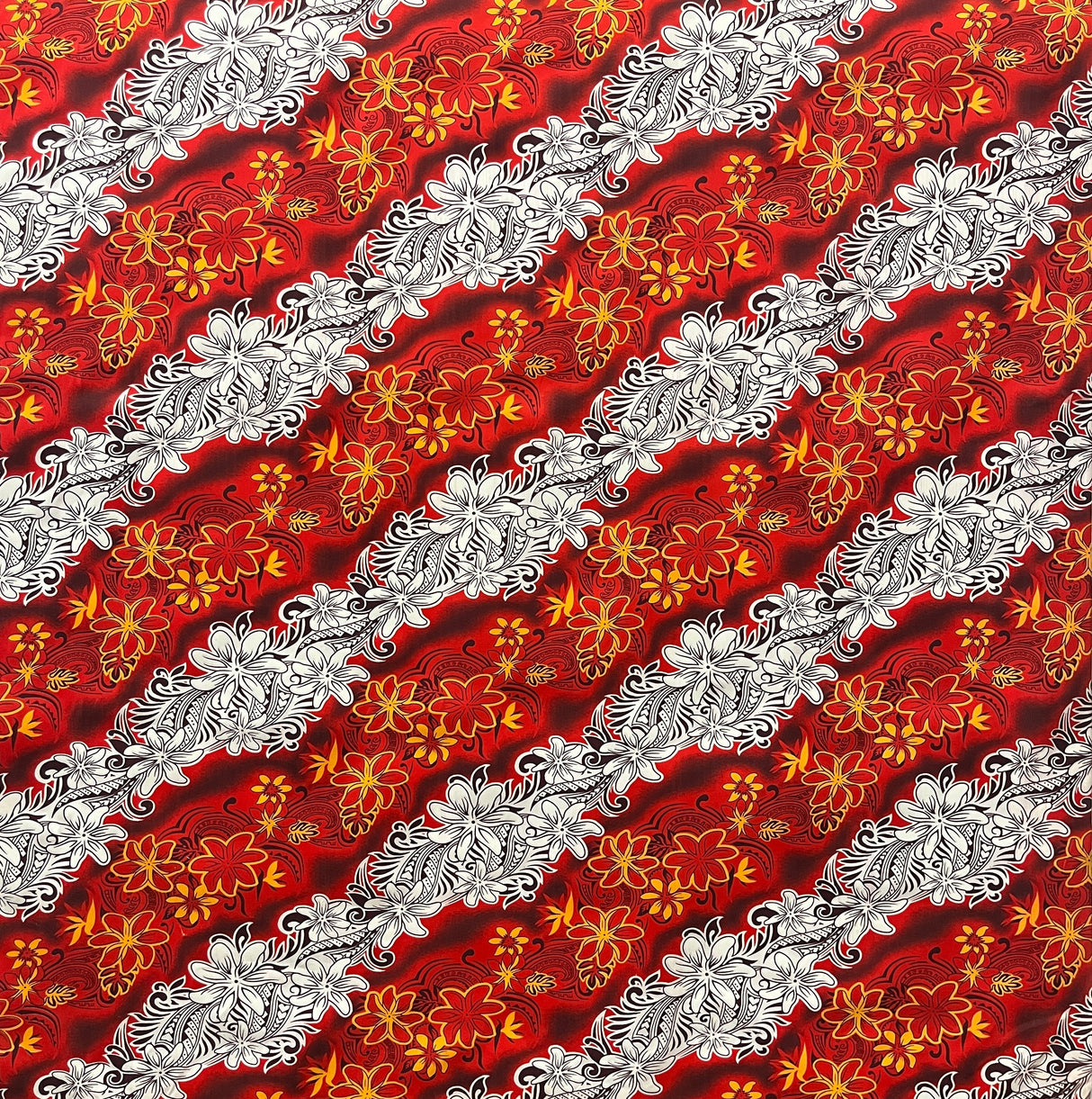 Polyester Fabric Diagonal Tiare Lei Print