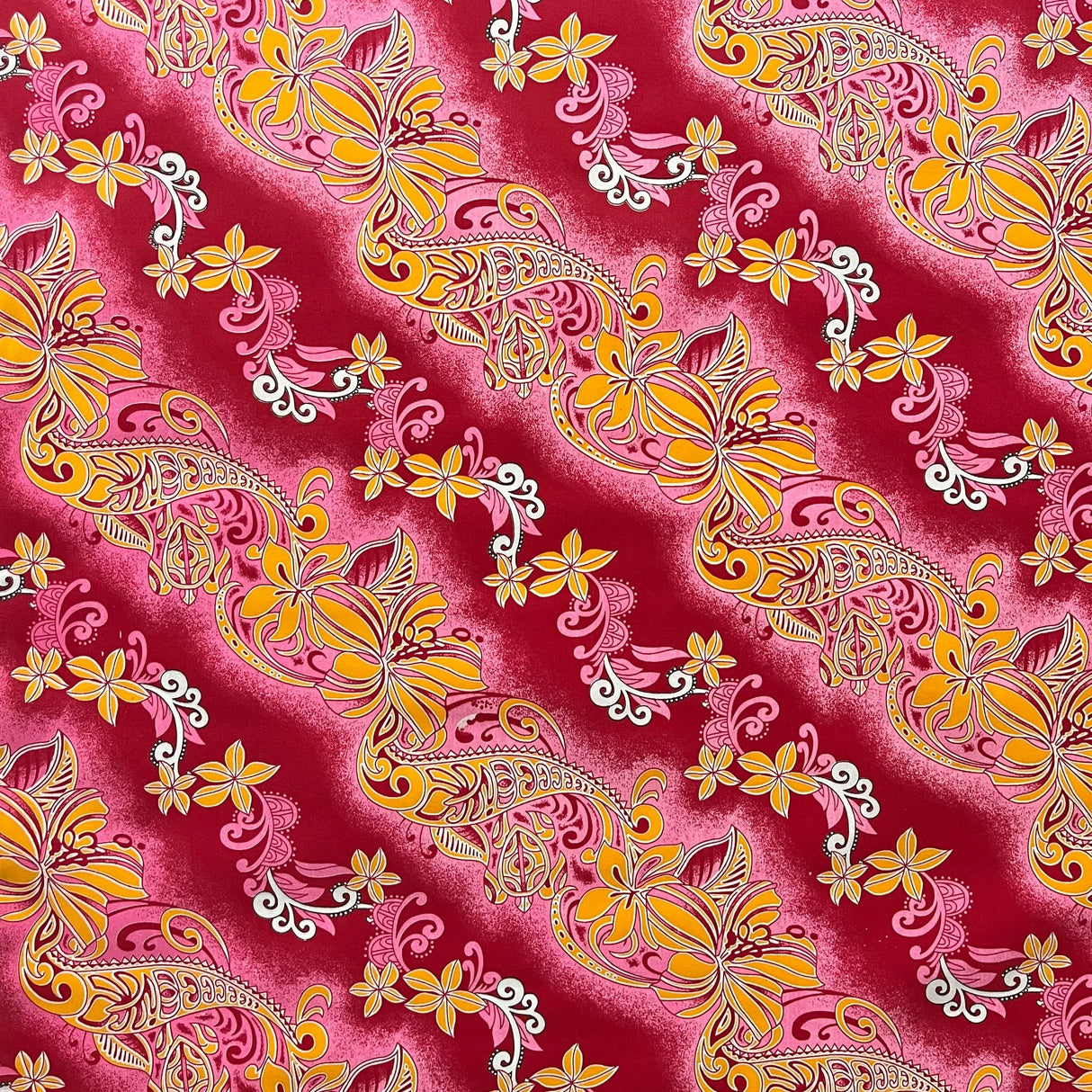 Diagonal Tiare Lei Polyester Fabric - Traditional Polynesian Tattoo Print, 36" X 45" (1 Yard)