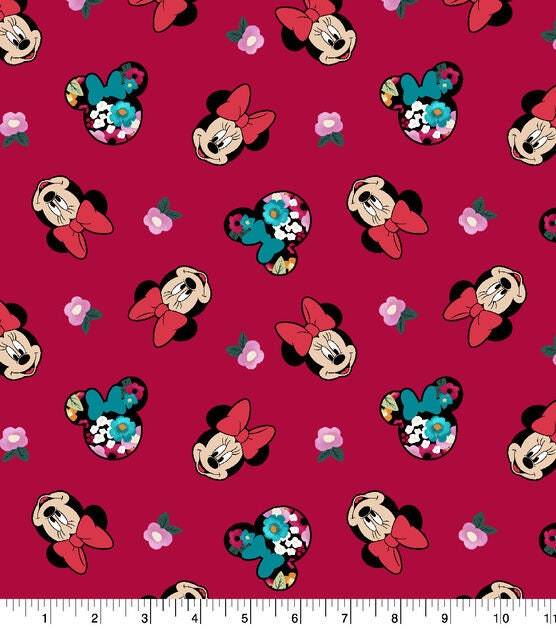 Quilting Cotton Disney Minnie Head Toss