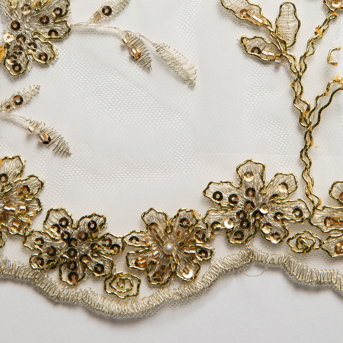 1 Yard 50/52" Wide Embroidered Beaded Sequined Lace Fabric with Genteel Floral Pattern Polyester