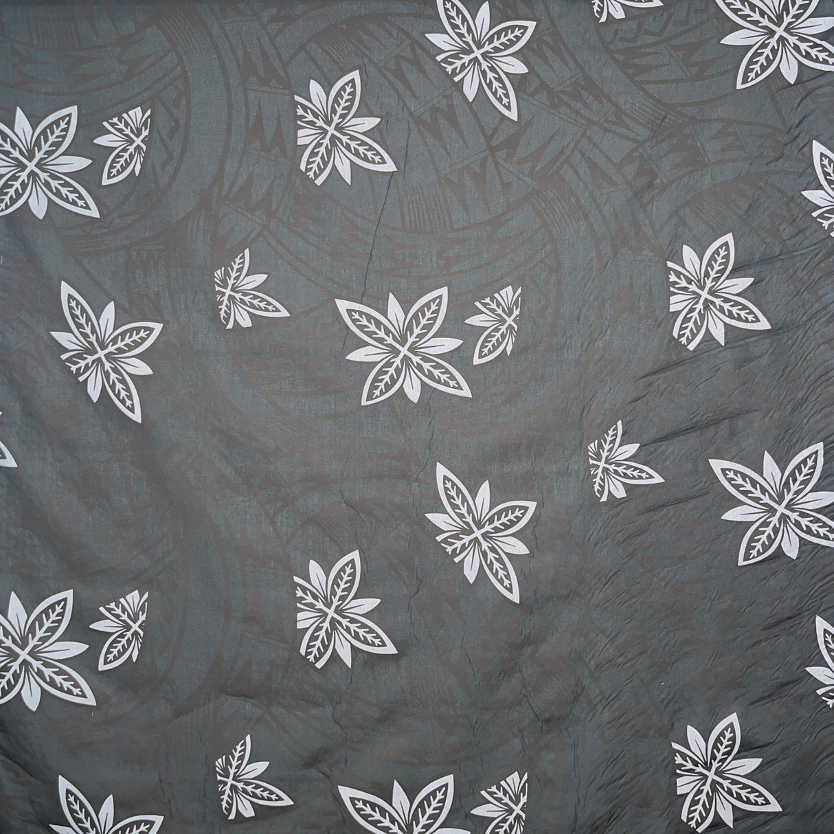 Floral Traditional Polynesian Tattoo Background Poly Cotton Fabric - White, 45" Width (1 Yard)