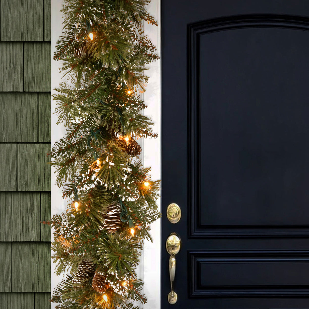 6FT Pre-Lit Glittery Bristle Pine Garland with LED Lights