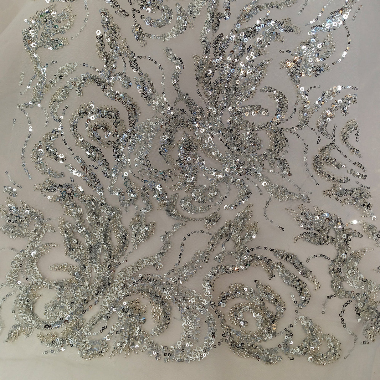 Beaded Sequined Lace Fabric 100% Polyester Net Mesh