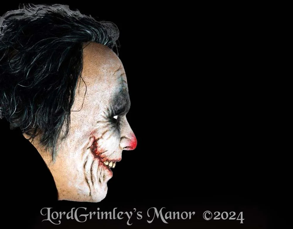 Smiling Lunatic Clown