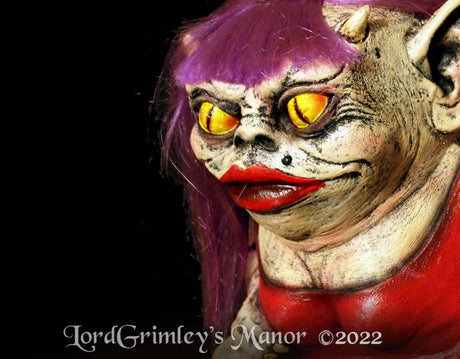 Mrs Lil Monster - Troglyns Prop