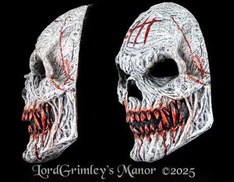 Skull with Pointy Fangs - Monster Mask