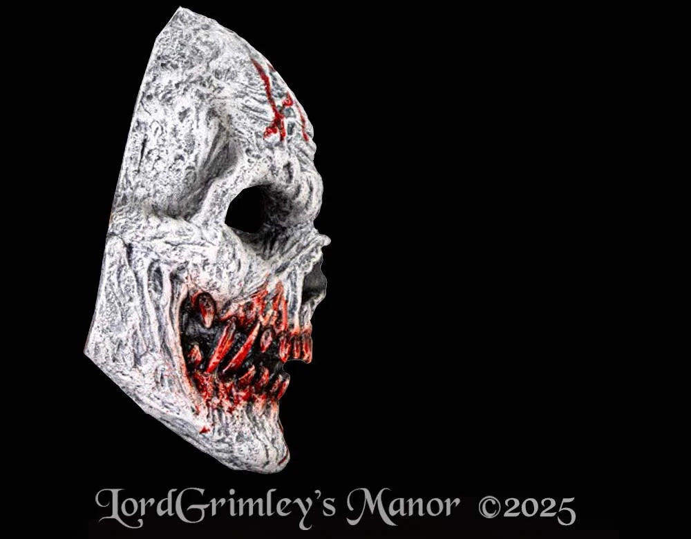Skull with Pointy Fangs - Monster Mask
