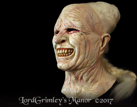 Officially Licensed Bram Stoker's Dracula - Dracula Formal