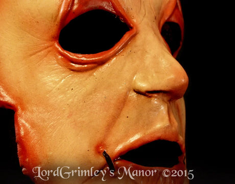 Wide Awake -Serial Killer Half Mask (30)