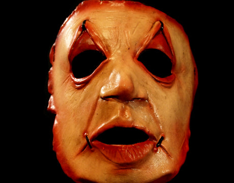 Wide Awake -Serial Killer Half Mask (30)