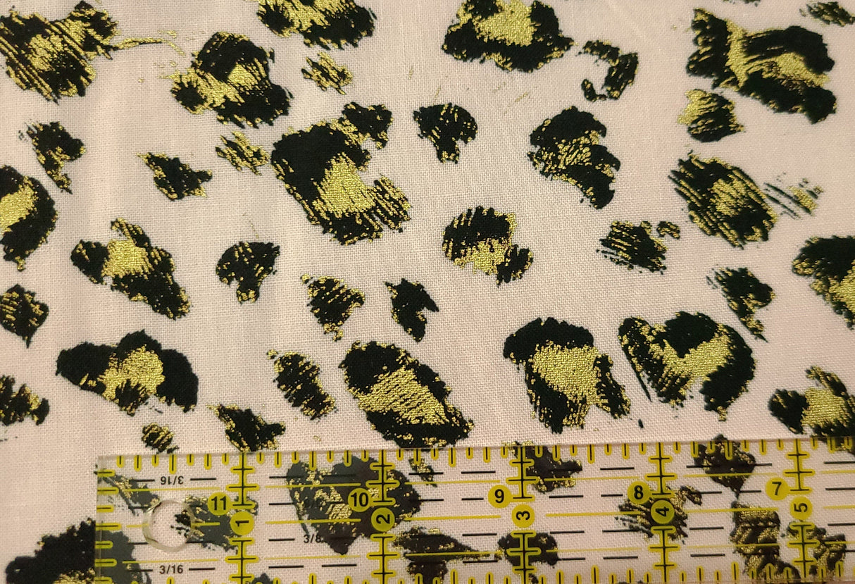 Quilting Cotton Gold Leopard on Pink