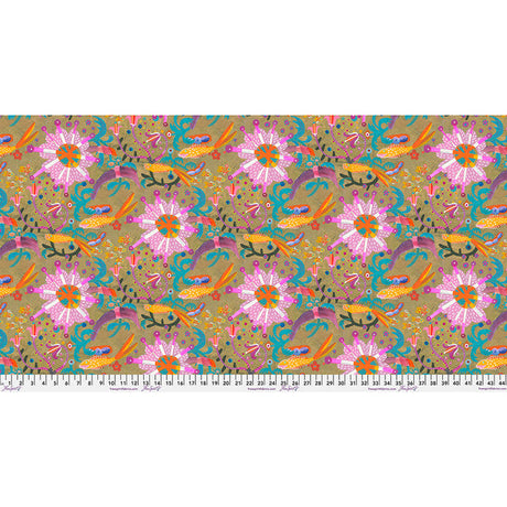 Cotton Print Goldfish Star Gold Colori Fabric 44/45"