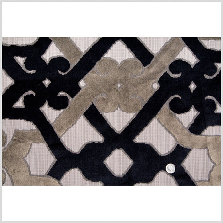 Black/Multi-Gray Geometric Chenille