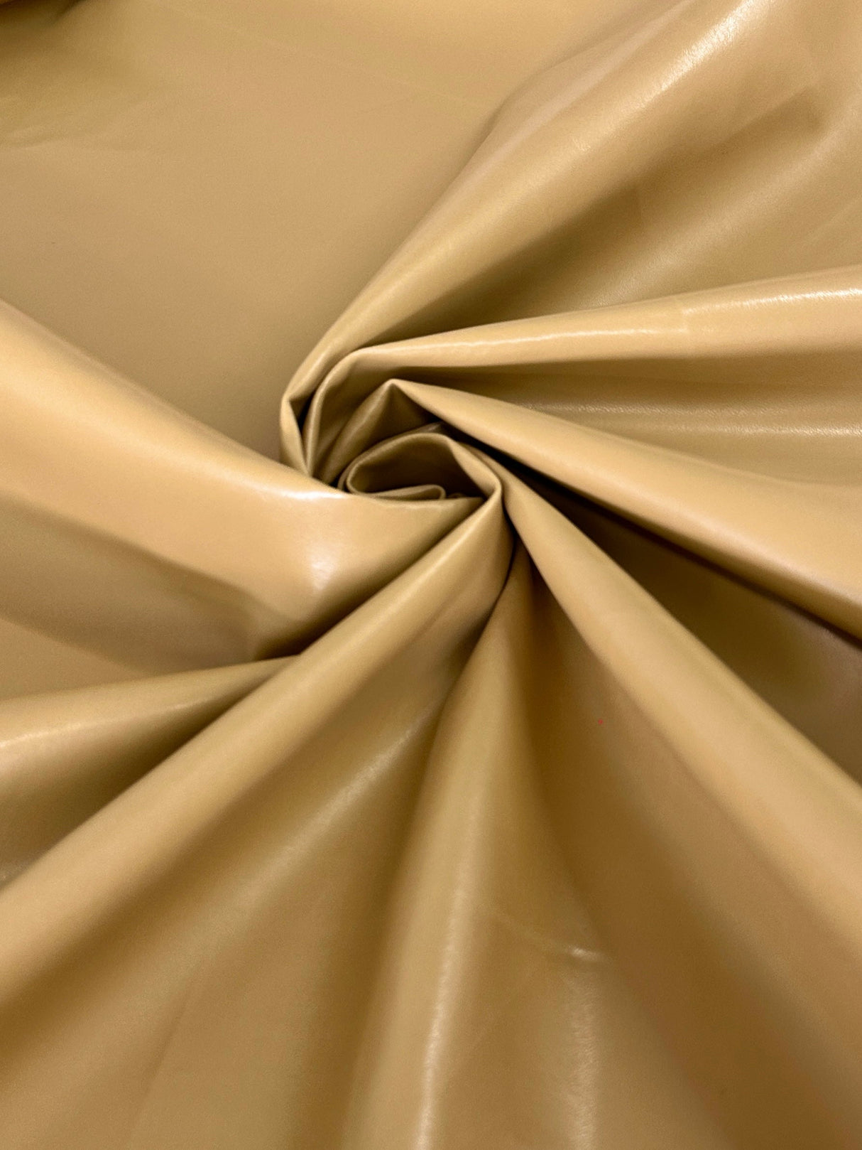 Stretch Faux Leather Caramel