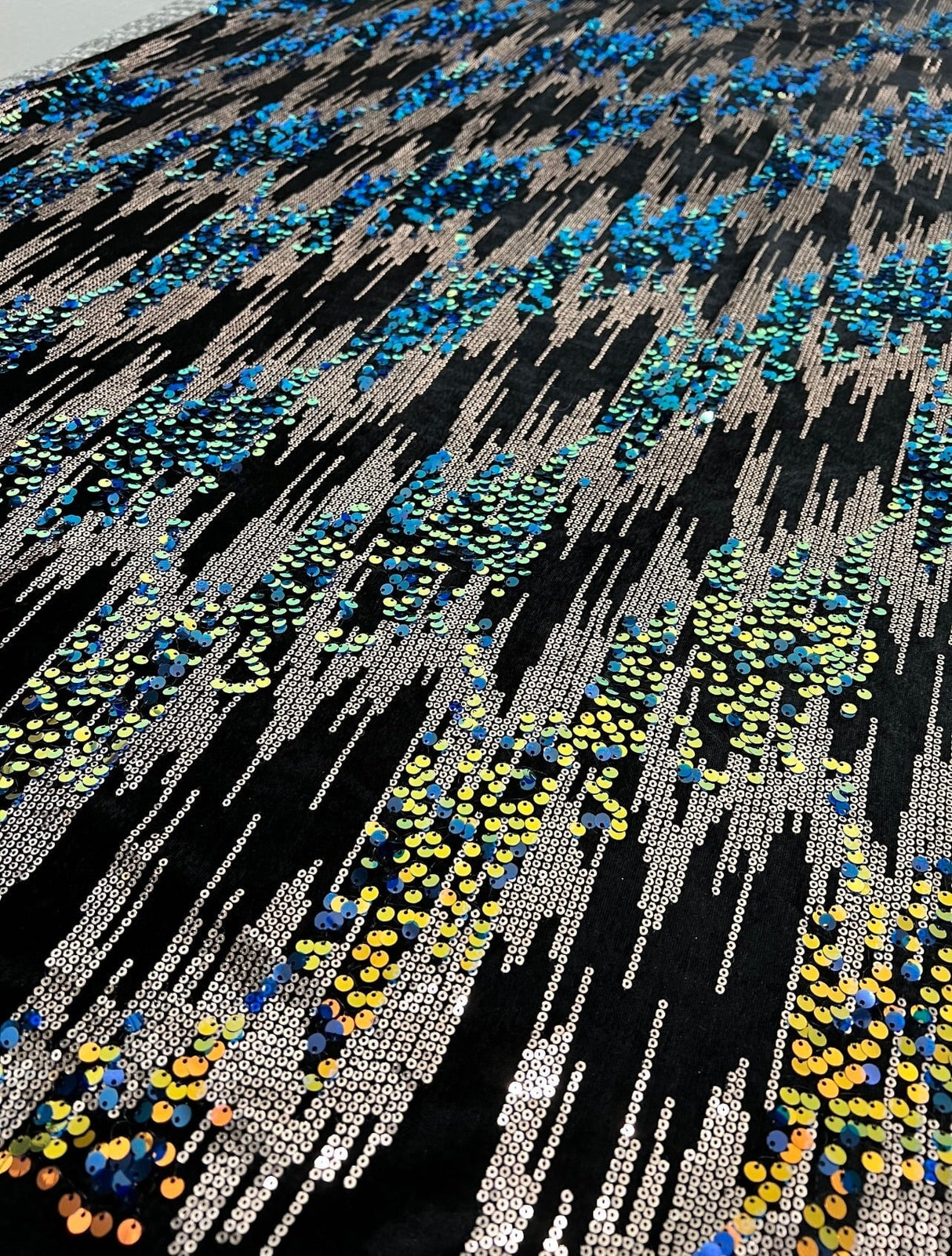 Stretch Sequin Velvet Multicolor