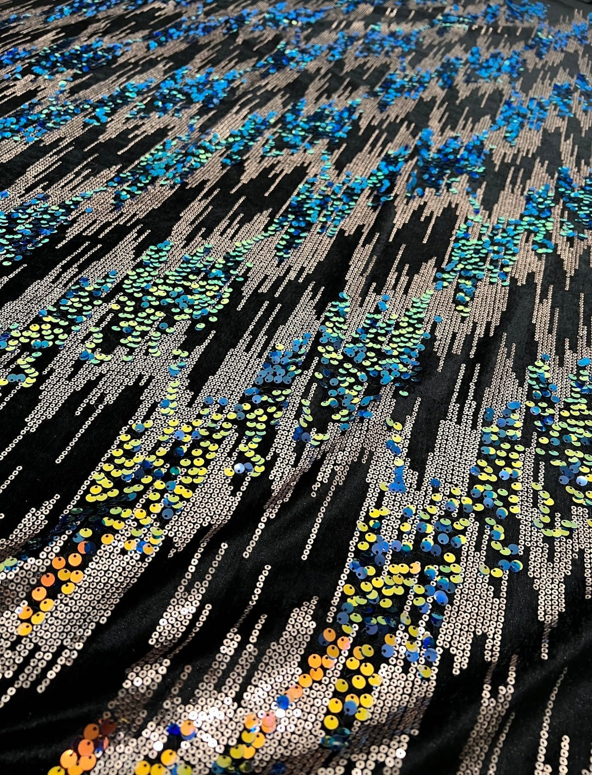 Stretch Sequin Velvet Multicolor