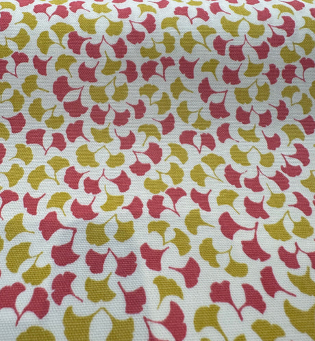 Howards End Strawberry Robert Allen Cotton Fabric - Strawberry Print, 58" Width (1 Yard)