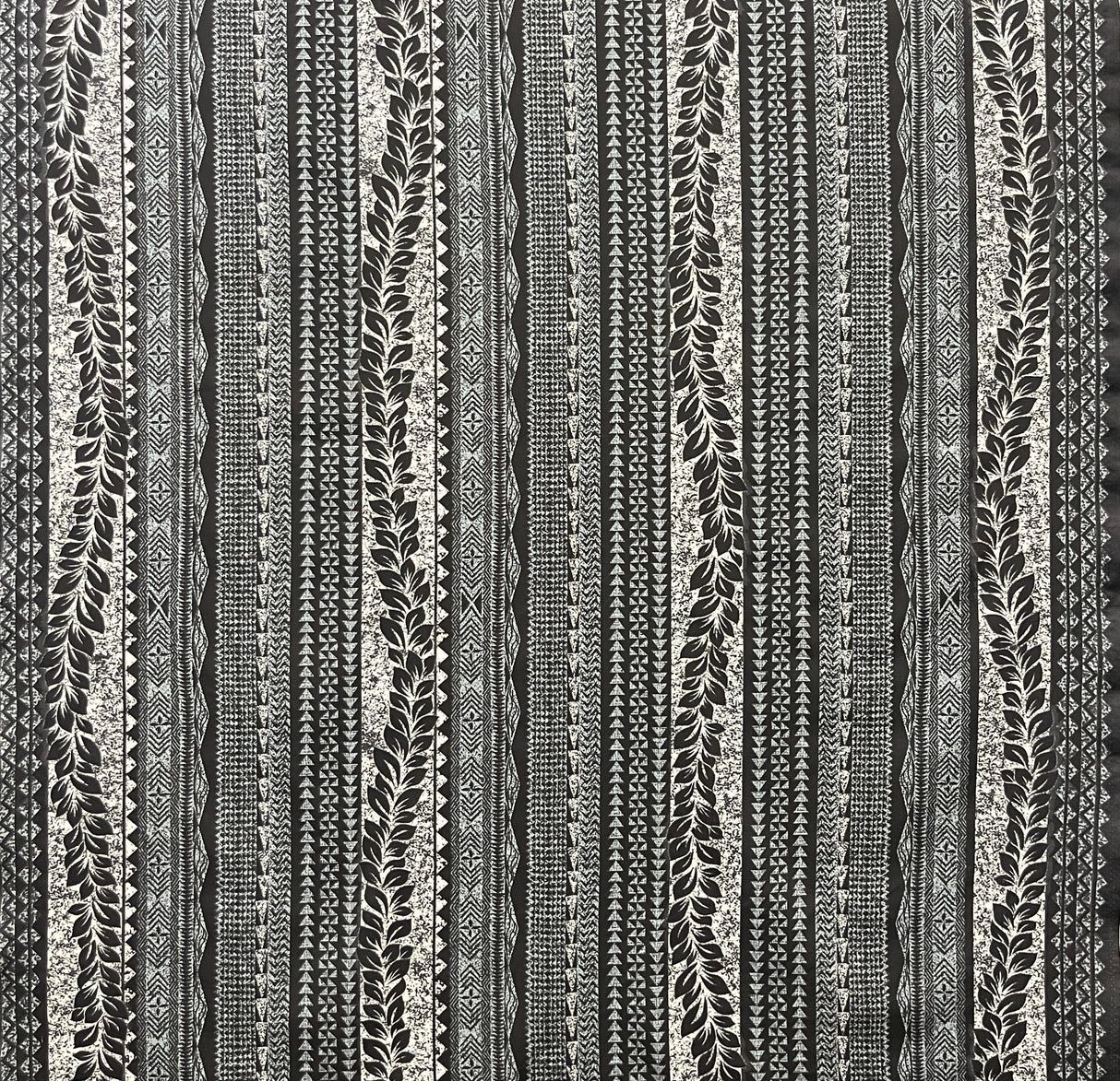 Traditional Tattoo Lei Poly Cotton Fabric - Traditional Polynesian Tattoo Print, 45" Width (1 Yard)