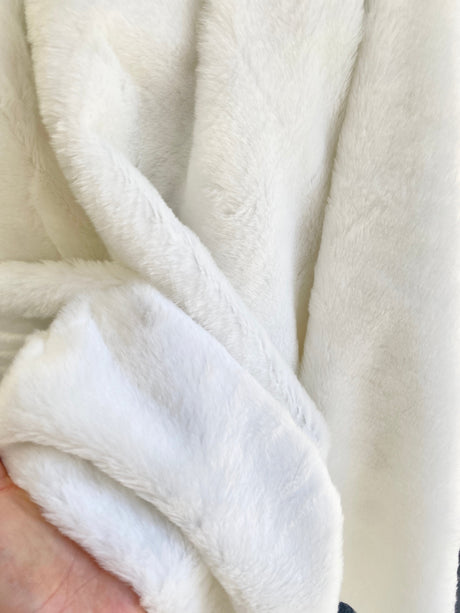 Luxury Faux Fur White Short Pile