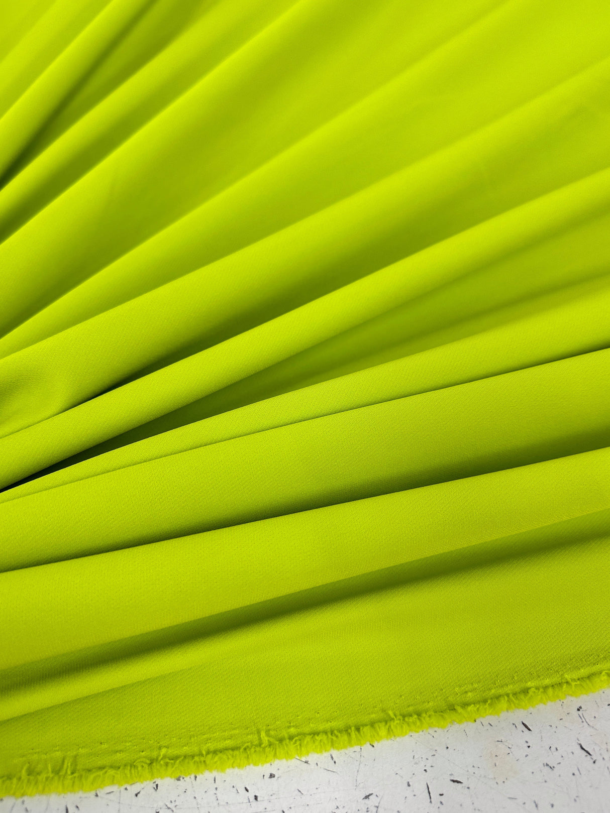 Stretch Crepe Apple Green