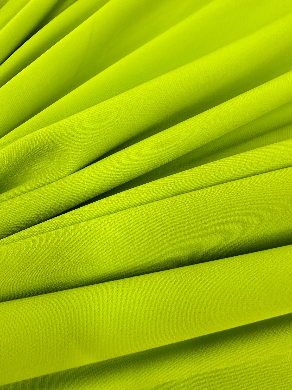 Stretch Crepe Apple Green