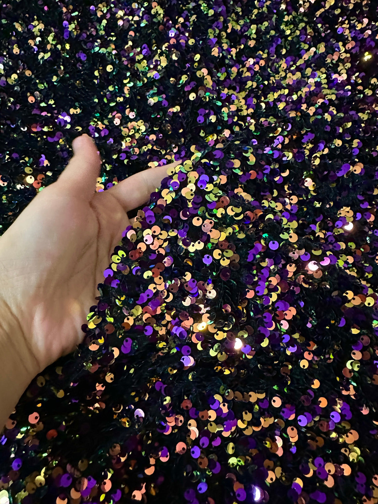Sequin Velvet in Iridescent Purple