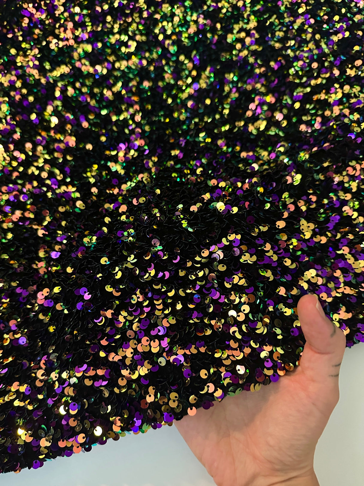 Sequin Velvet in Iridescent Purple