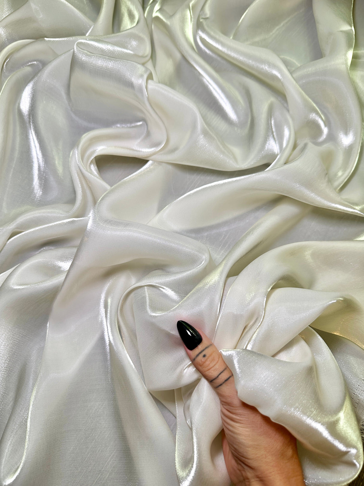 Liquid Shimmery Chiffon Ivory